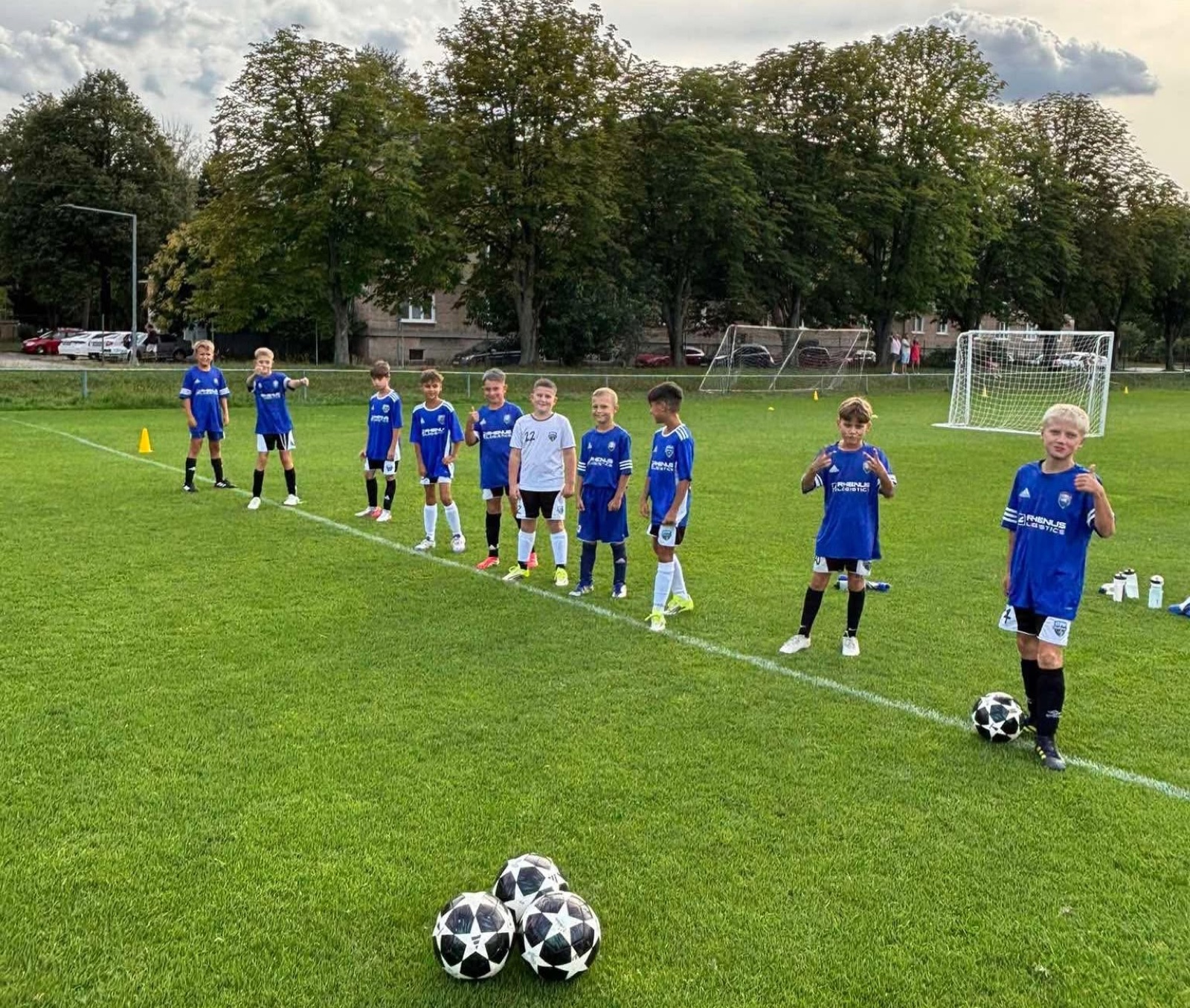 Rozcvička U11 pred zápasom v Novej Dubnici